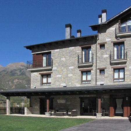 Hotel Sesue Benasque Kültér fotó