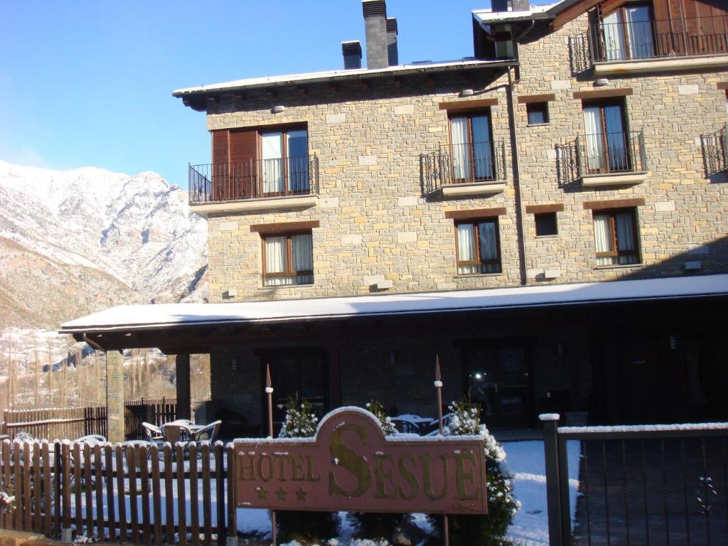 Hotel Sesue Benasque Kültér fotó