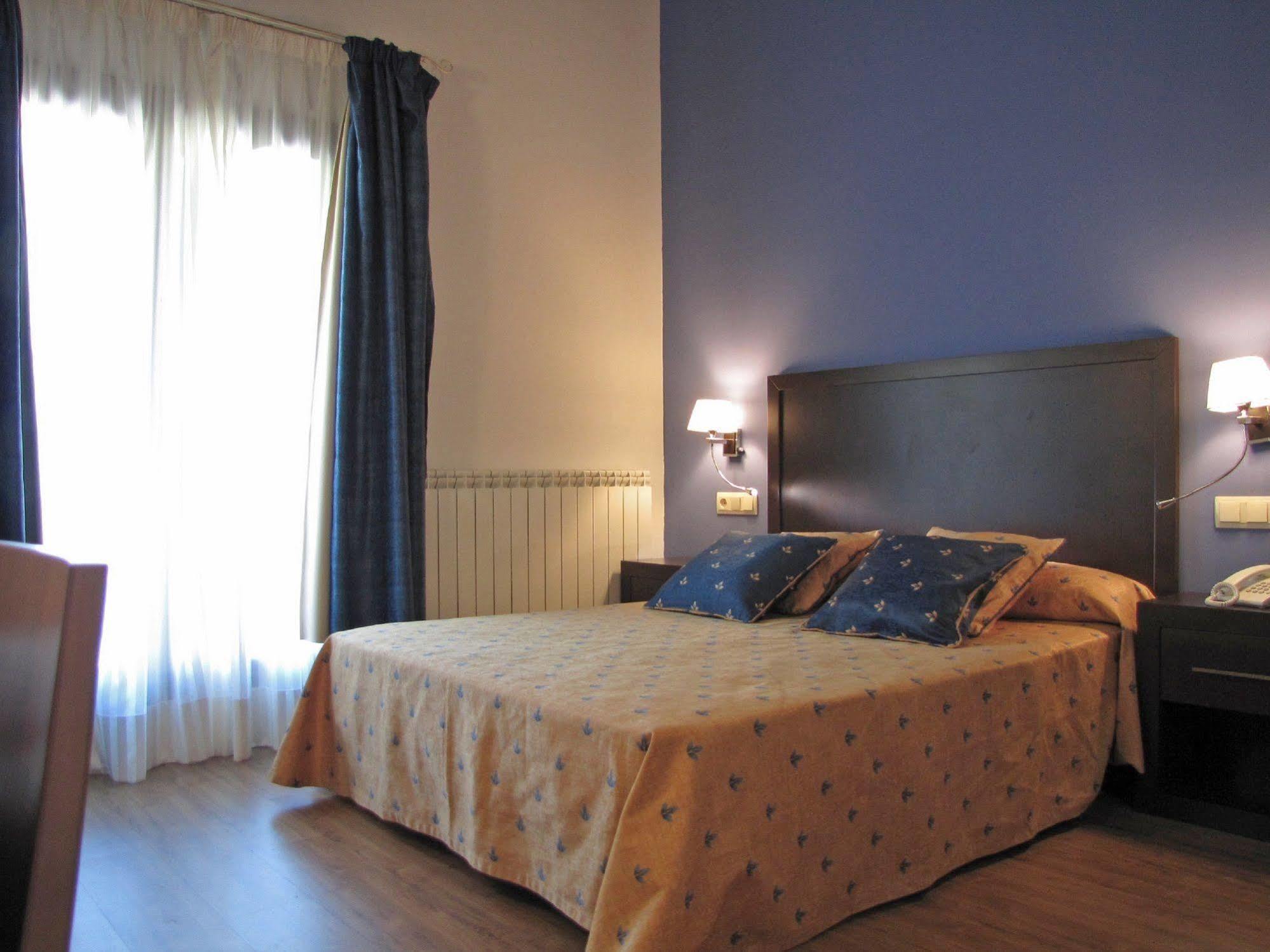 Hotel Sesue Benasque Kültér fotó