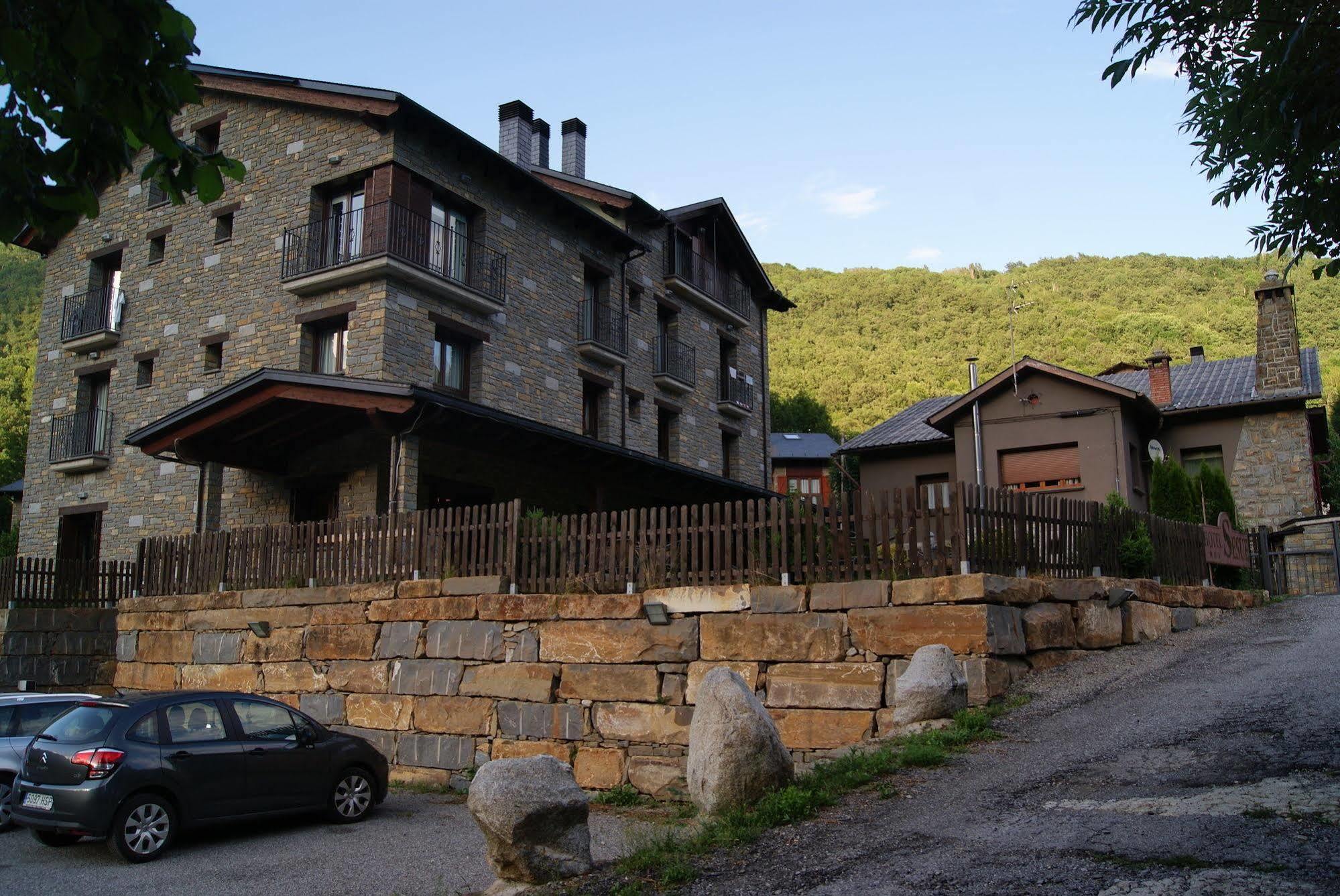 Hotel Sesue Benasque Kültér fotó